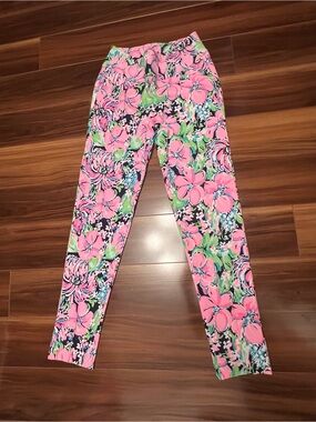 Lilly Pulitzer Pink Floral Ankle Leggings with Accents